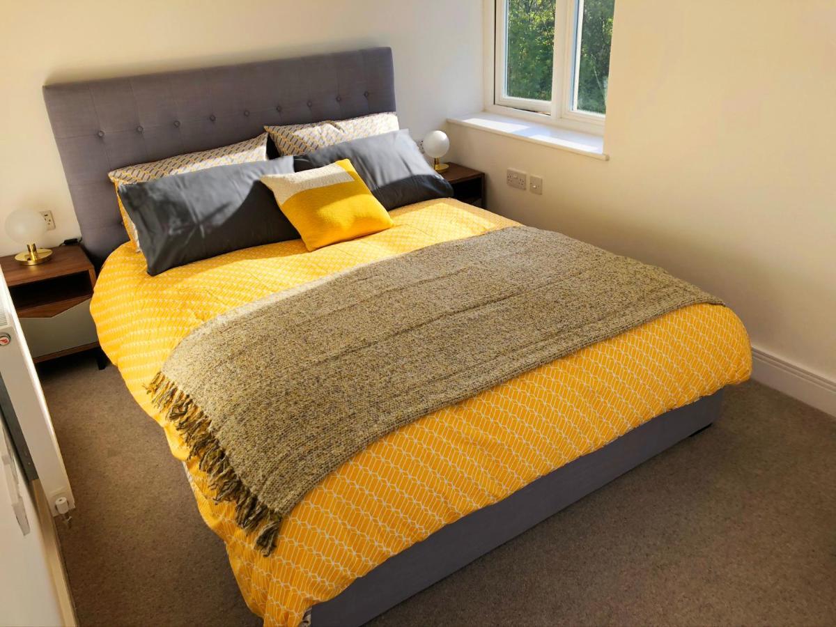 Parkside Penthouse Apartment Yeovil Luaran gambar